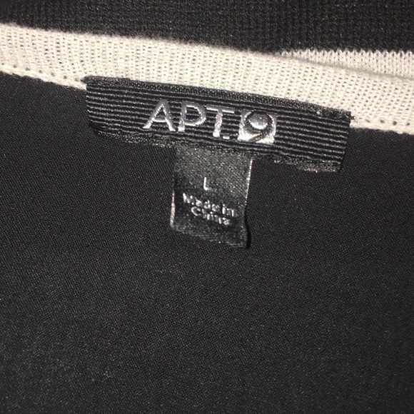 Apt. 9 Large White and Black Striped Sweater - Picture 3 of 3